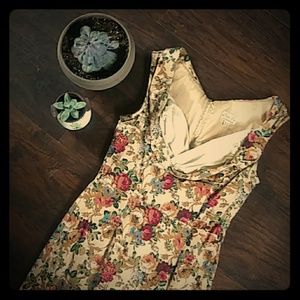 Lindy Bop Vintage Floral Wiggle Dress